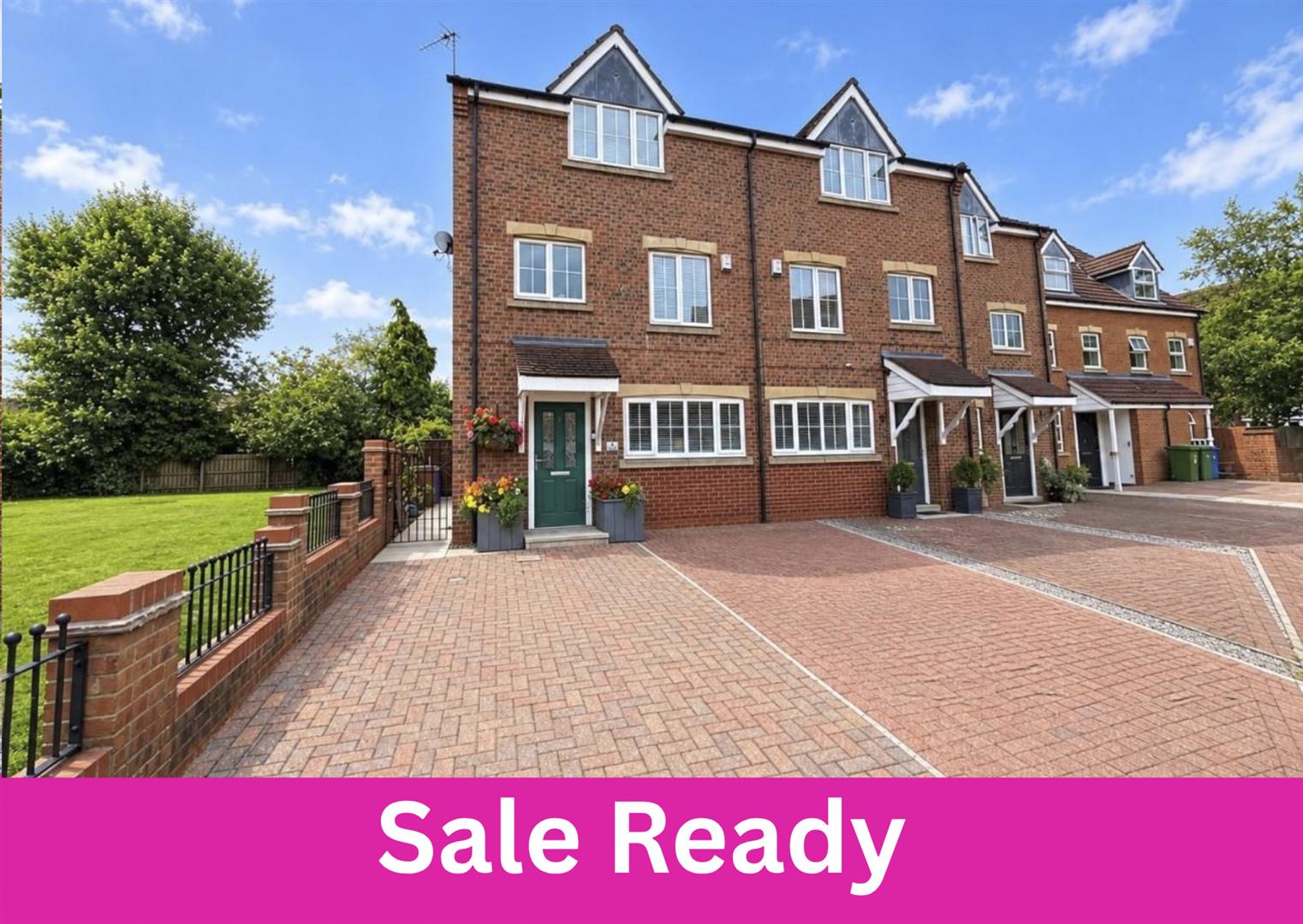 3 bed property in Wolfreton Mews, Willerby, Hull